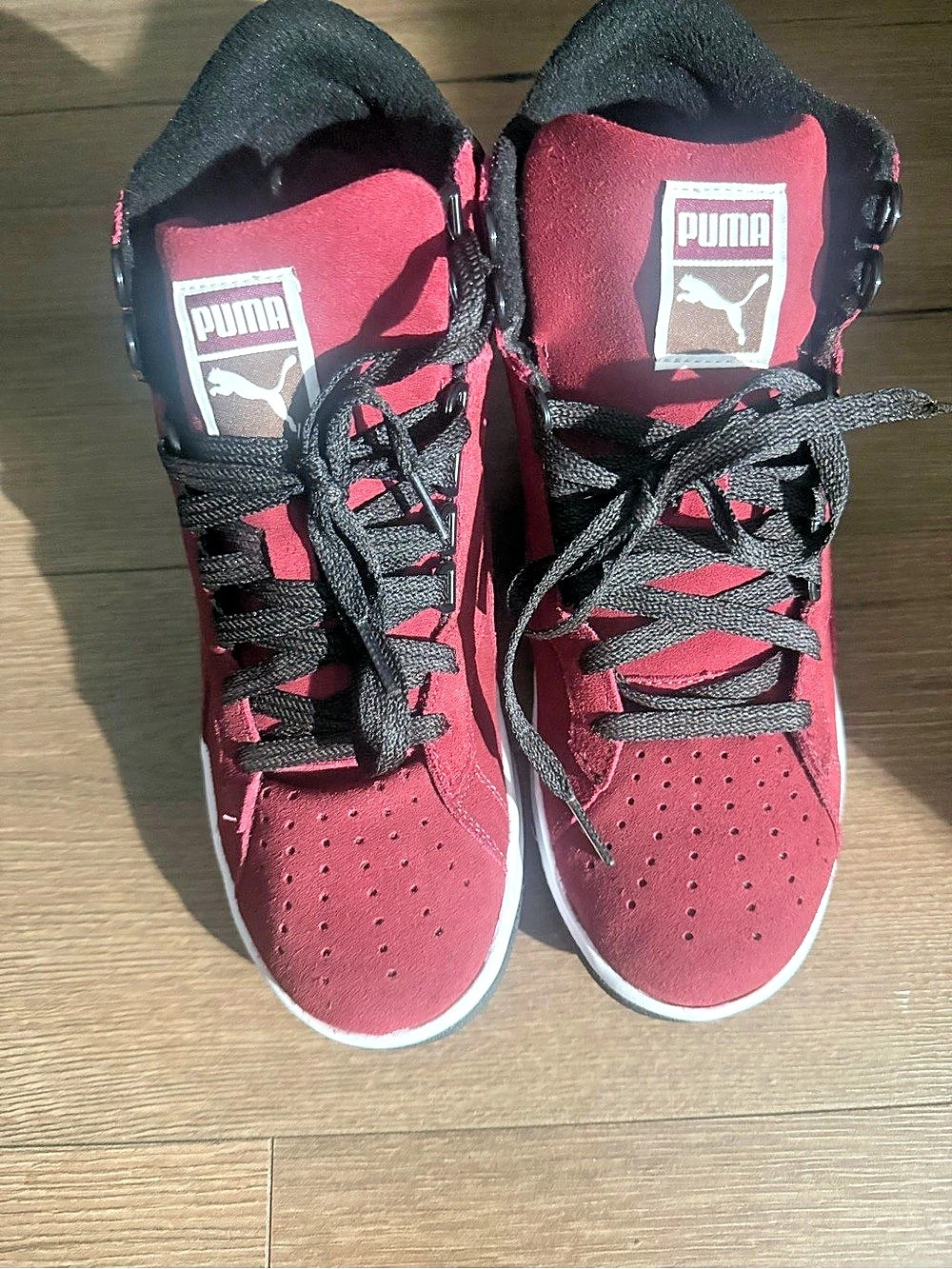 Puma Red & Black Sneakers US 7